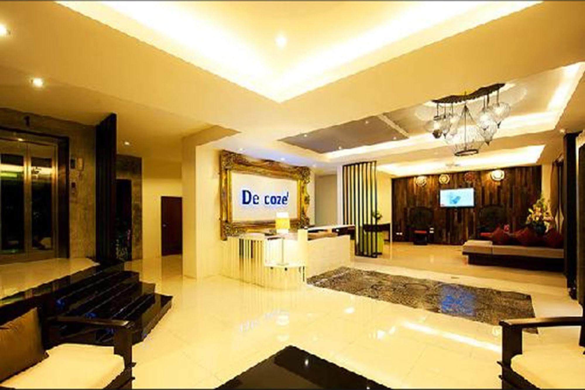 De Cozé Hotel Patong Esterno foto